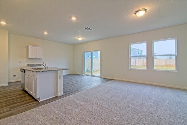 Building Photo - 109 Gemsbok Rd