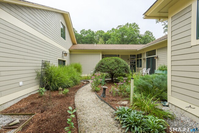 Building Photo - 311 Dennison Rd