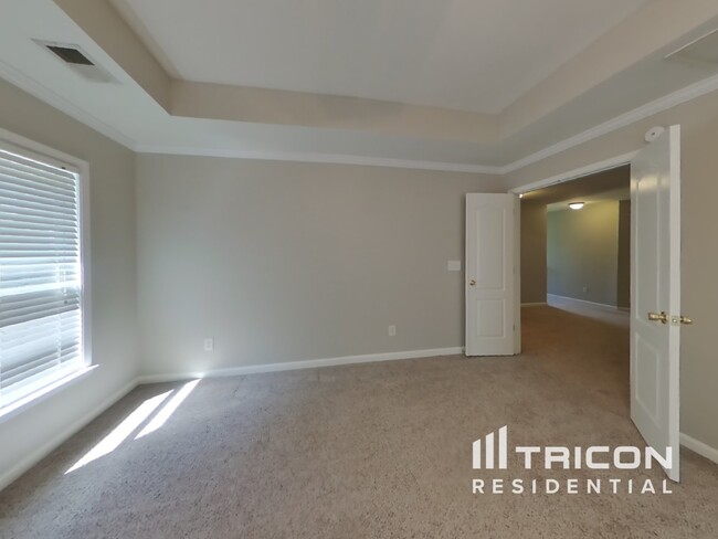Building Photo - 3535 Arbroath Dr