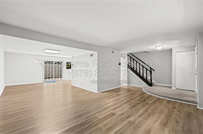 Building Photo - 7312 Cardigan Cir NE