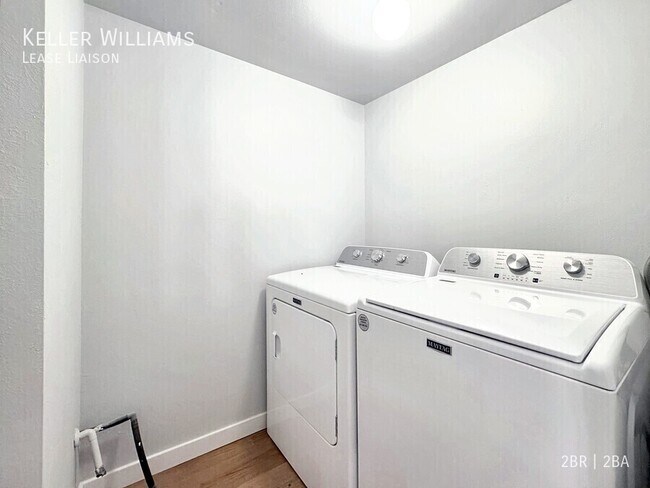 Building Photo - 3012 S Ursula Cir