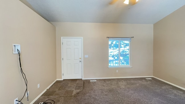 Building Photo - Boise, Steamboat Sub.