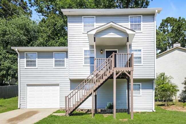 Building Photo - 3756 Cherokee Overlook Dr