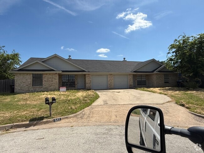Building Photo - 541 Signal Hill Ct S