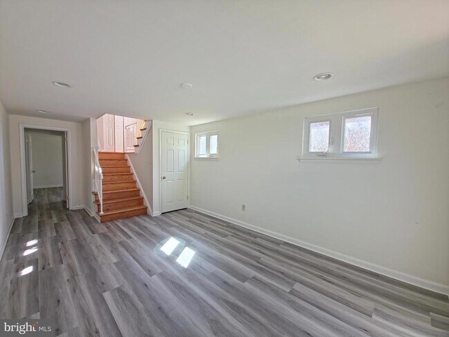 Building Photo - 12111 Portree Dr