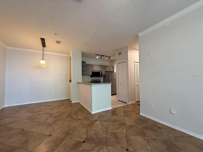 Building Photo - 2717 Maitland Crossing Way