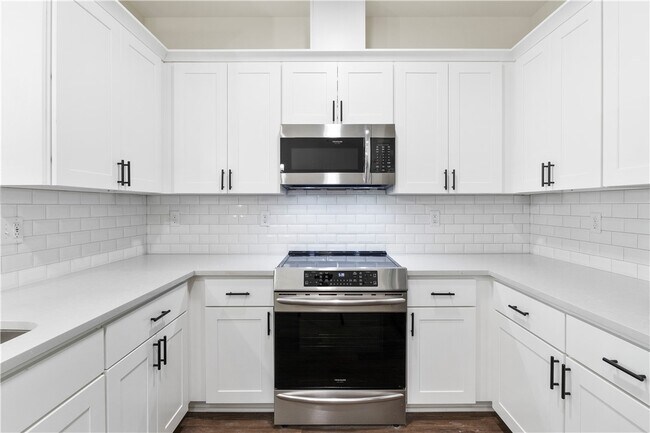 Building Photo - 200 Dunnwood Grn Ln