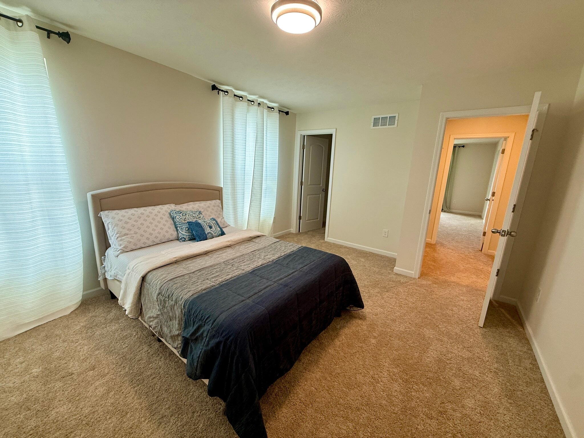 BR 2 - 2062 Broccoli Dr