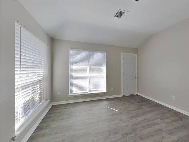 Building Photo - 24307 Hard Wood Dr
