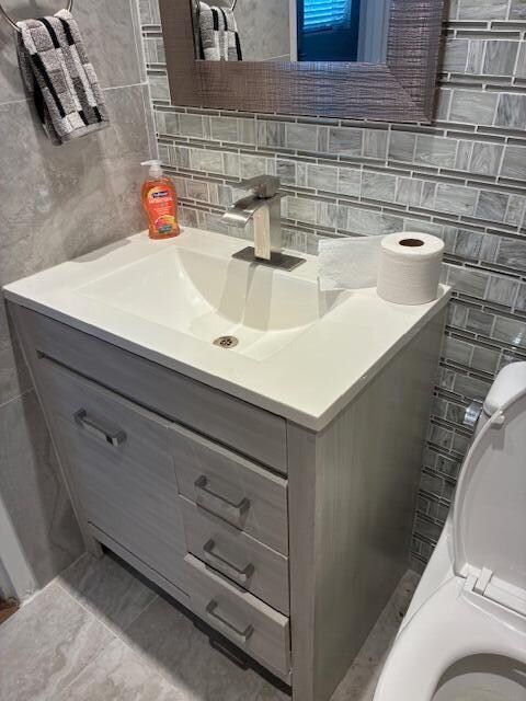 Building Photo - 195 Monaco Way