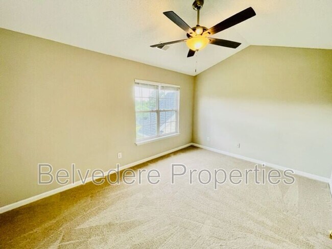 Building Photo - 2707 N Keswick Way