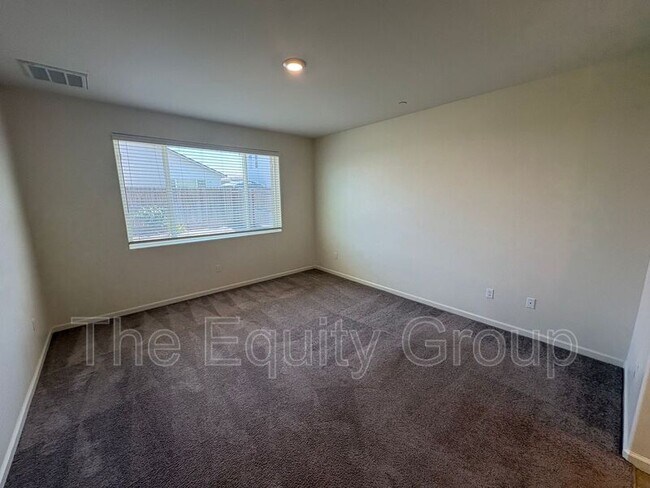 Building Photo - 2240 S Lebec St