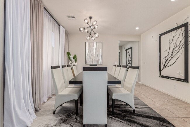 Building Photo - MODERN DESIGNED 4-BED, 3-BATH HOME IN SOUT...