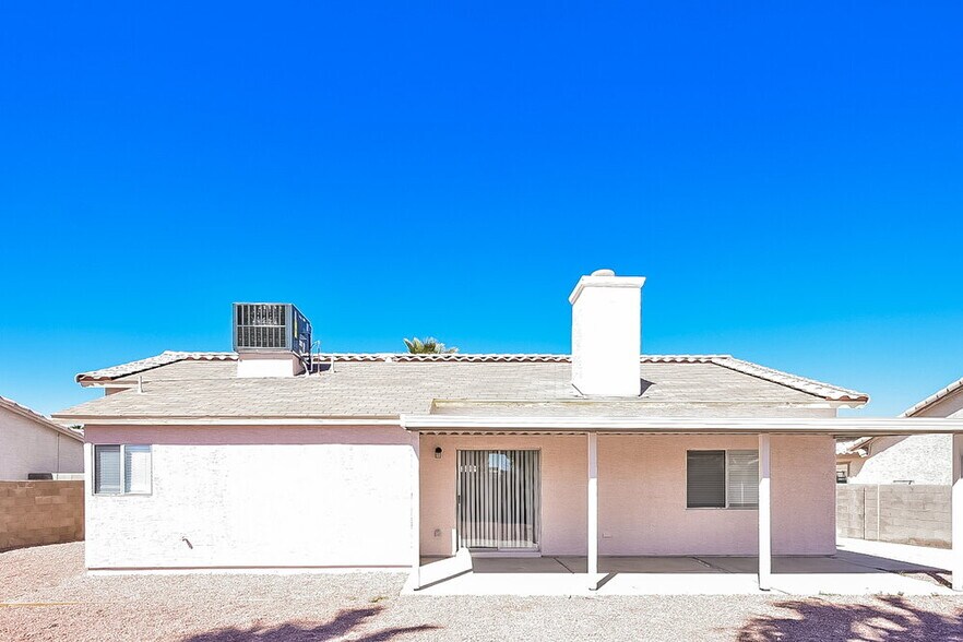 Building Photo - 4623 Candlas Way