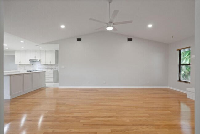 Building Photo - 19075 Talon Way