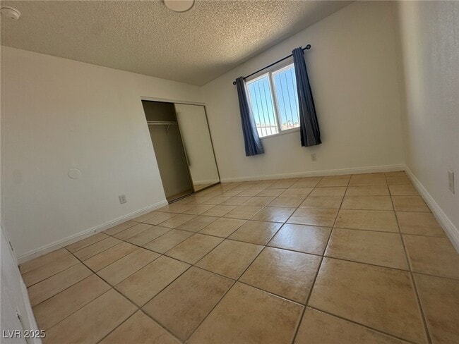 Building Photo - 1364 Pattee Cir