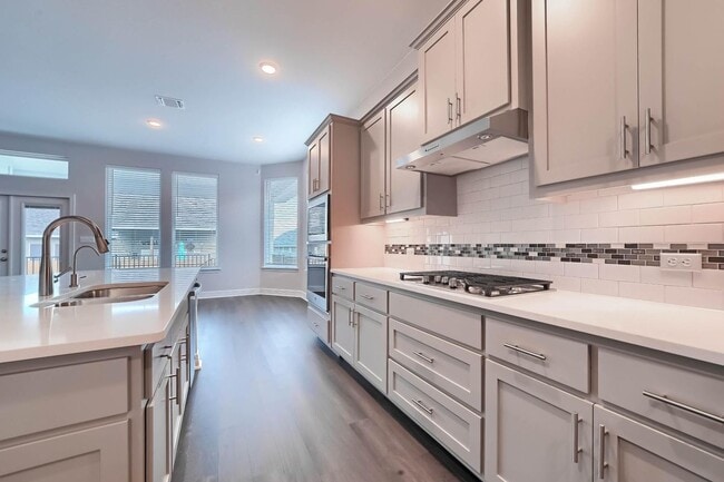 Building Photo - 133 White Steppe Way