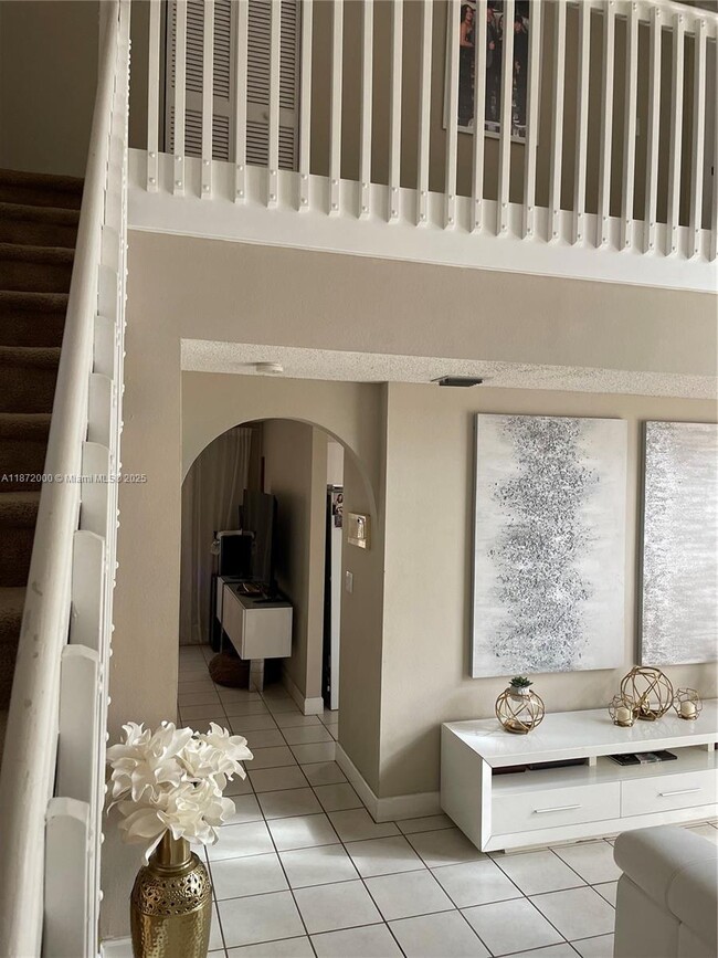 Building Photo - 5237 NW 112th Pl