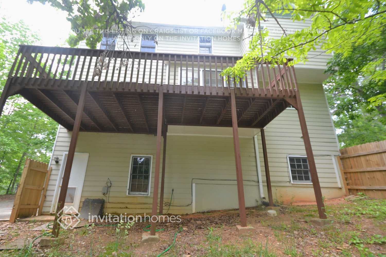 Building Photo - 195 Farm Hill Cir
