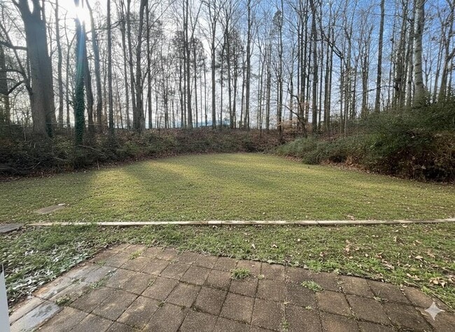 Building Photo - 5568 Elderberry Ln