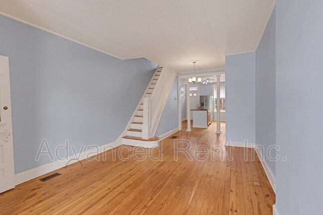 Building Photo - 415 S Robinson St