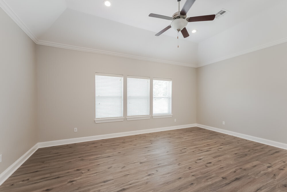 Building Photo - 8724 Kempwood Dr
