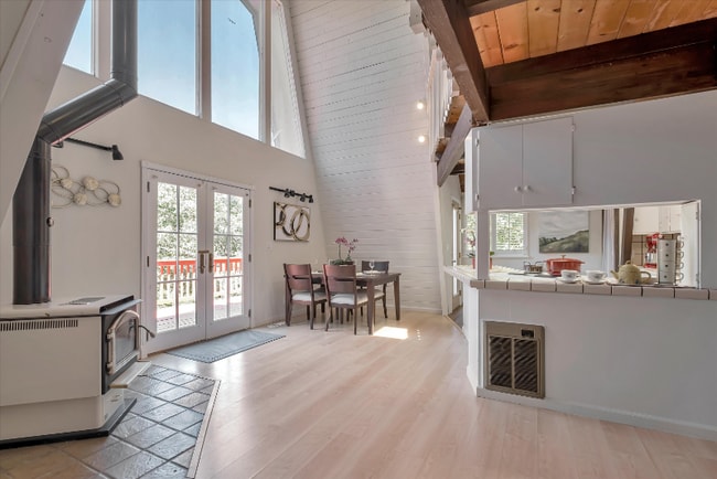 Building Photo - 25600 Soquel San Jose Rd