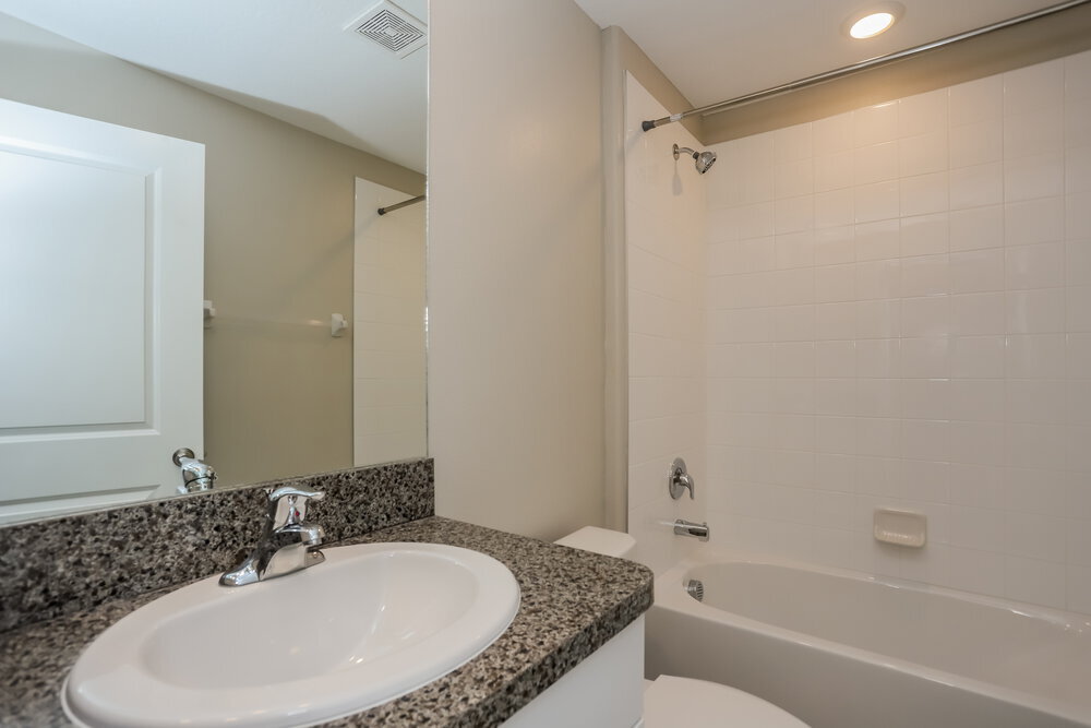 Building Photo - 15306 Miller Creek Dr