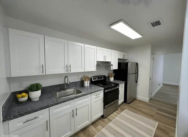 Building Photo - 5213 Wallis Rd