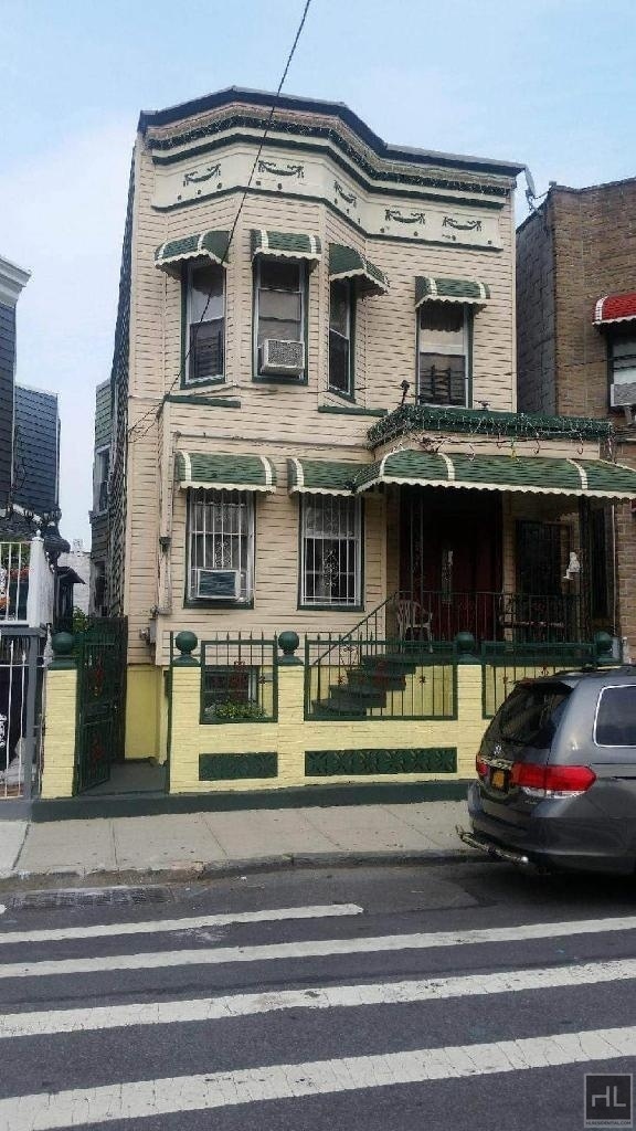 BRYANT AVENUE - 1154 Bryant Ave The Bronx NY 10459 | Apartment Finder