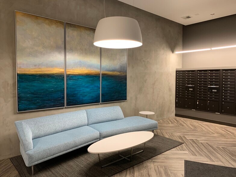 Building Lobby - 801 Ash St