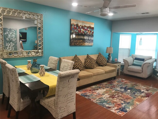 Building Photo - 2319 56th St