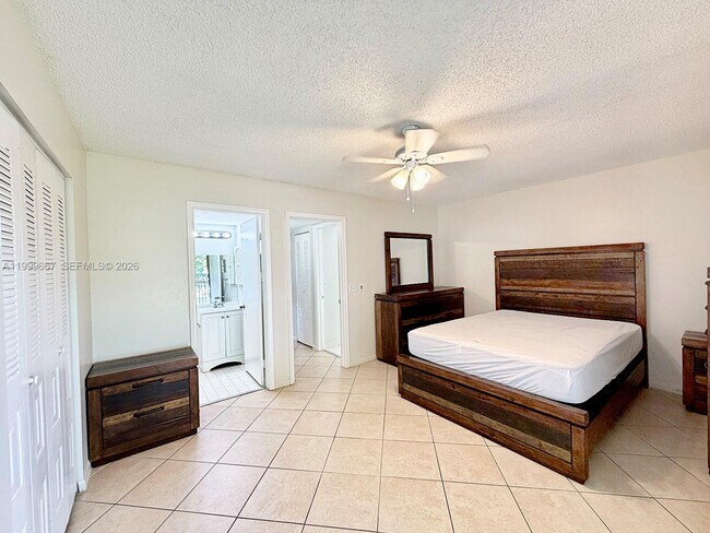 Building Photo - 13300 SW 1st St