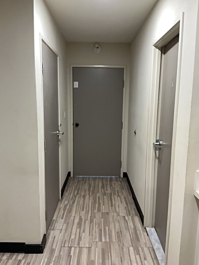 Building Photo - Inviting Cozy Studio With 1 Bath In Barstow!