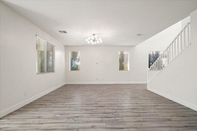 Building Photo - Entertainer's Dream 4Bd Home with Designer Finishes & Outdoor Kitchen