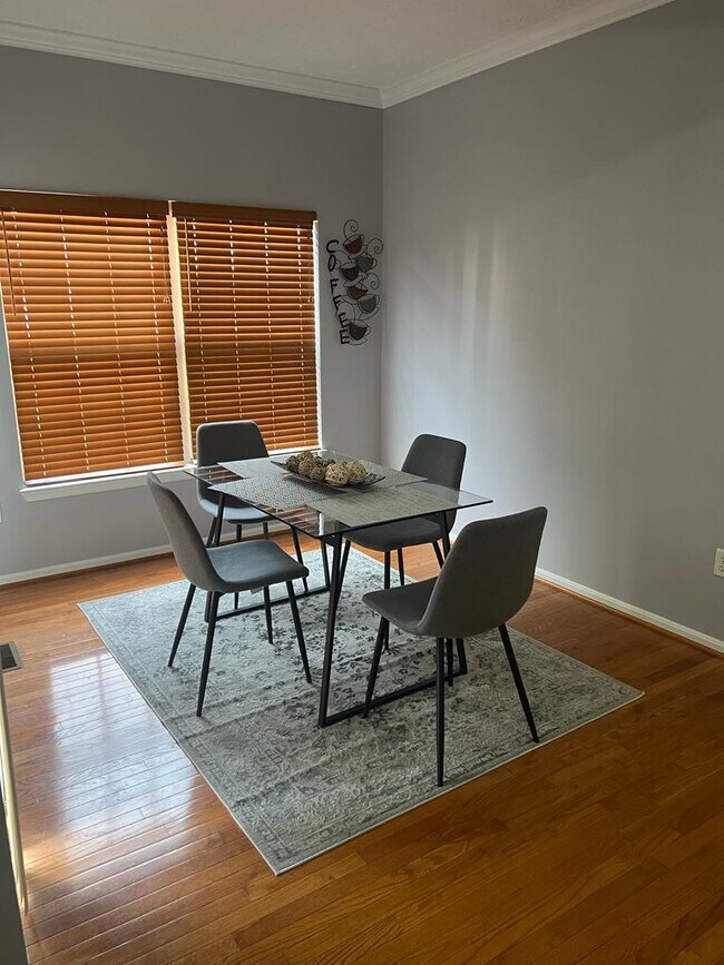 Dinning area - 10835 Vista Gardens Dr