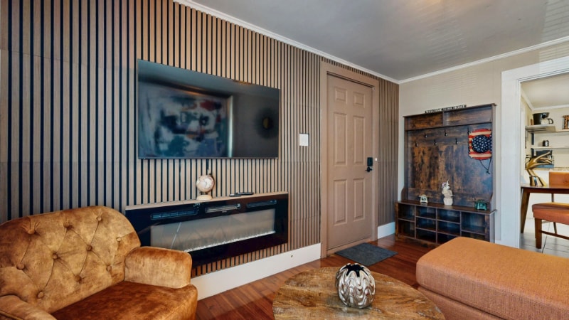 Building Photo - 39 Cushing St