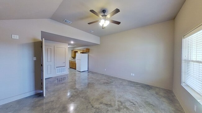 Building Photo - Cozy 1 bedroom in Temple with washer and dryer connections