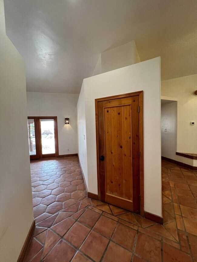 Building Photo - UNIQUE HOME ON ACREAGE!