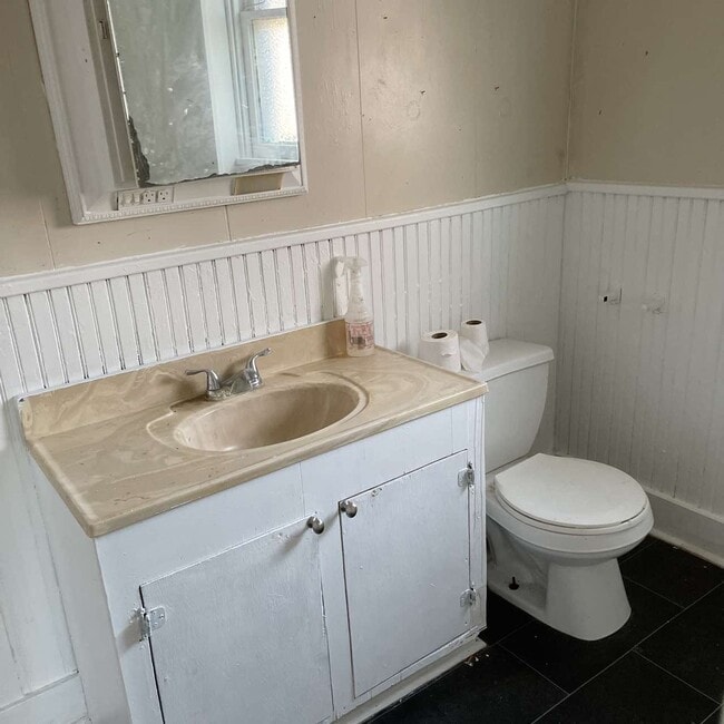 Building Photo - 2812 Gordon Ave