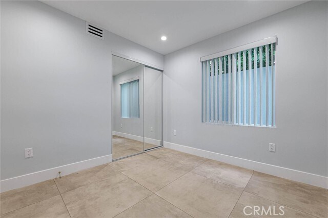 Building Photo - 1554 Bundy Dr