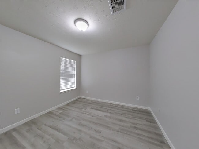 Building Photo - 20710 Hardwick Oaks Dr