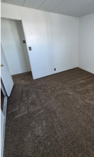 Building Photo - 3601 E Wyoming Ave