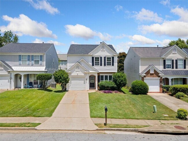 Primary Photo - 1636 Heyford Cir NW