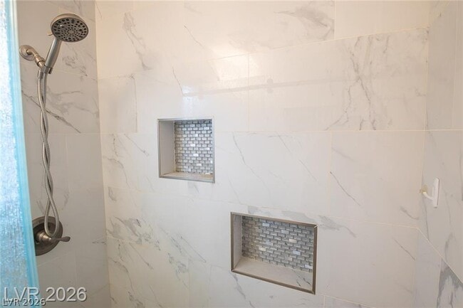 Building Photo - 805 Old Mine Creek Ln