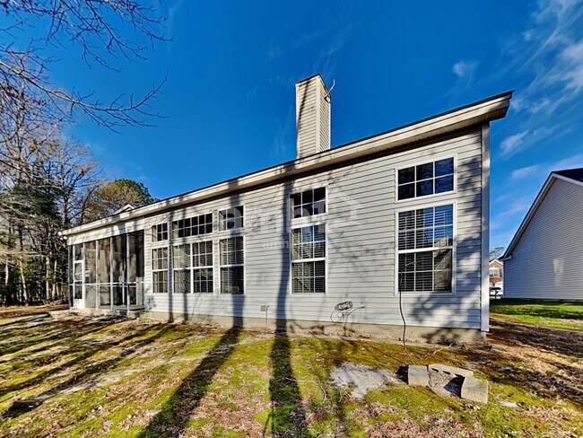 Building Photo - 110 Pristine Ct