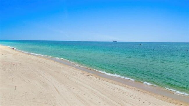 Building Photo - 1630 S Ocean Ln