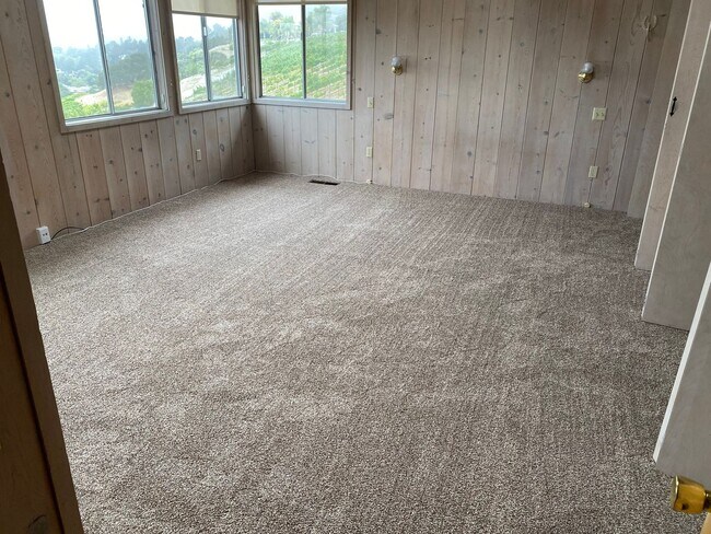 Building Photo - 65 E Carmel Valley Rd