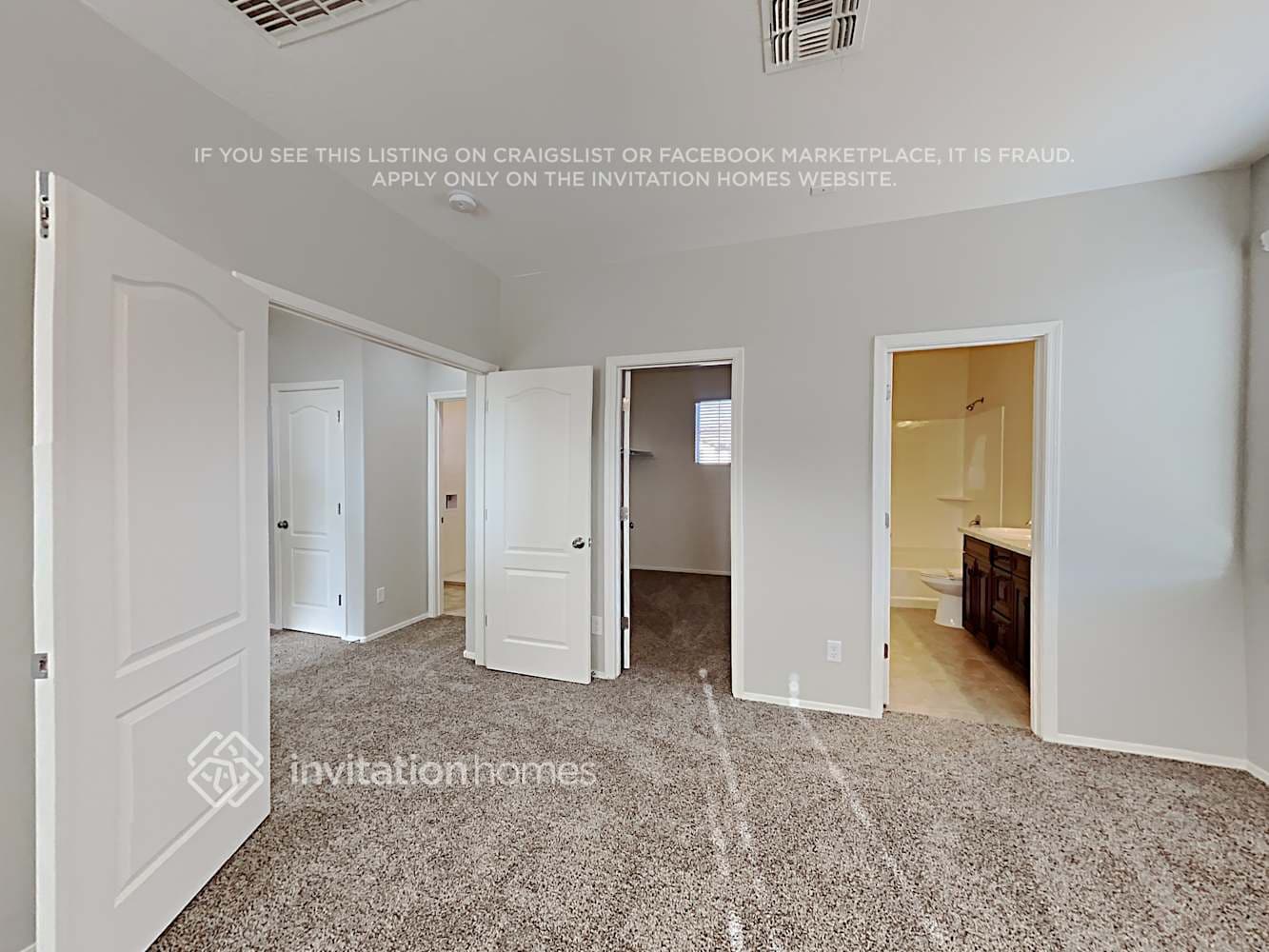 Building Photo - 6370 S Forest Ave