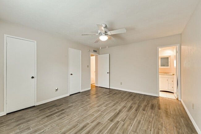 Building Photo - Home in The Colony